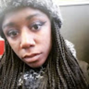 Meet your Posher, Bee